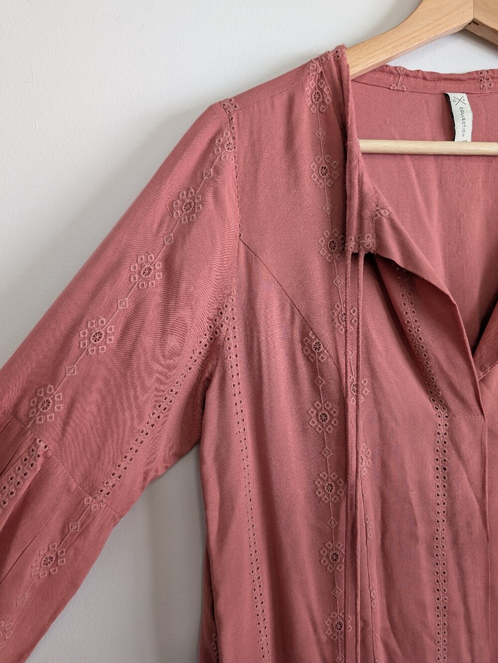 Gentle Fawn Small Tunic Long Sleeve Top Aritzia Boho Flower Embroidery Blush